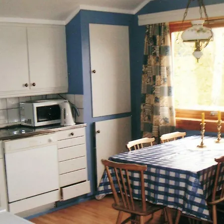 Three-bedroom Holiday In بيت للعطل هيمسيدال