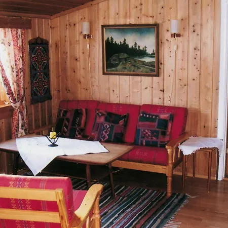 Three-bedroom Holiday In بيت للعطل